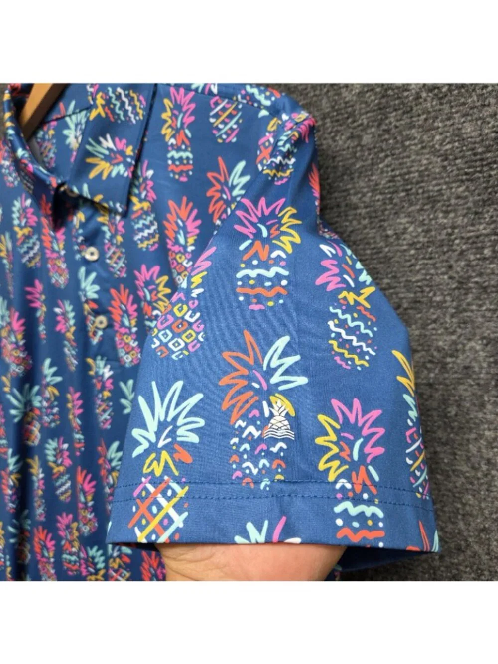 Chubbies Shirt Mens Medium The Pineapple Short Sleeve Performance Polo AOP